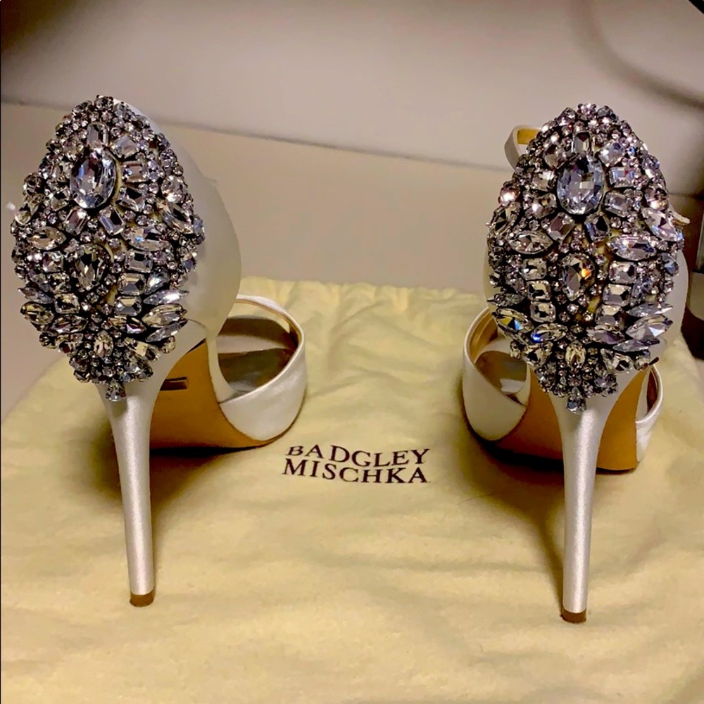 Badgley Mischka Dawn Platform Heel - White 8.5
